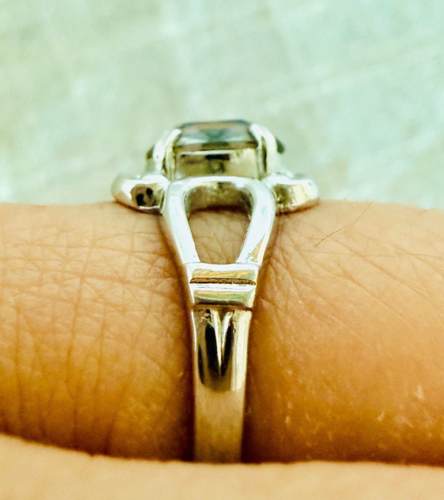 Vintage Rhodium Electroplate Ring Smoky Stone Pierced Shoulders Size 6.5 7
