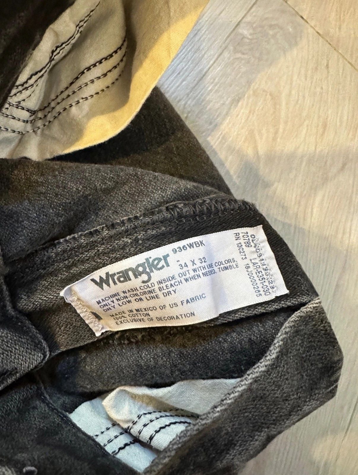 Wrangler Men's Black Jeans 34x32 Cowboy Cut 4