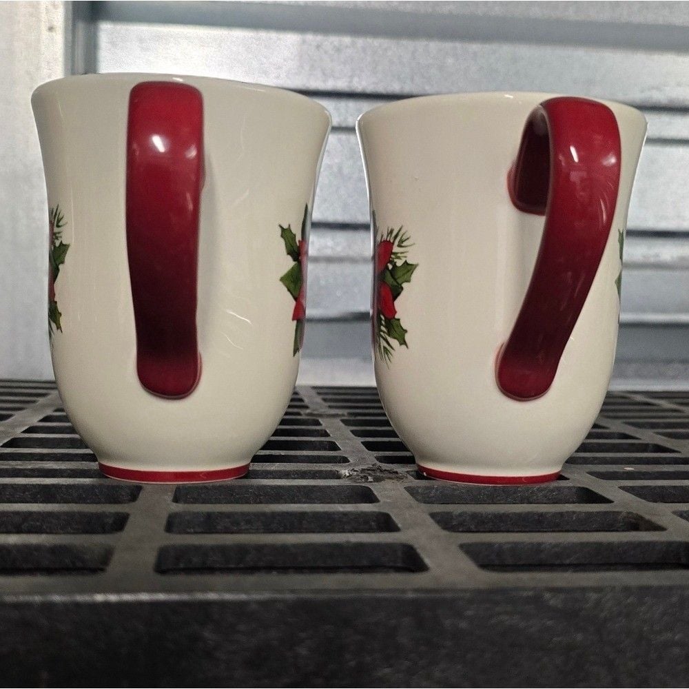 Better Homes And Gardens Poinsettia Design Ceramic Mugs - Set of 2 2