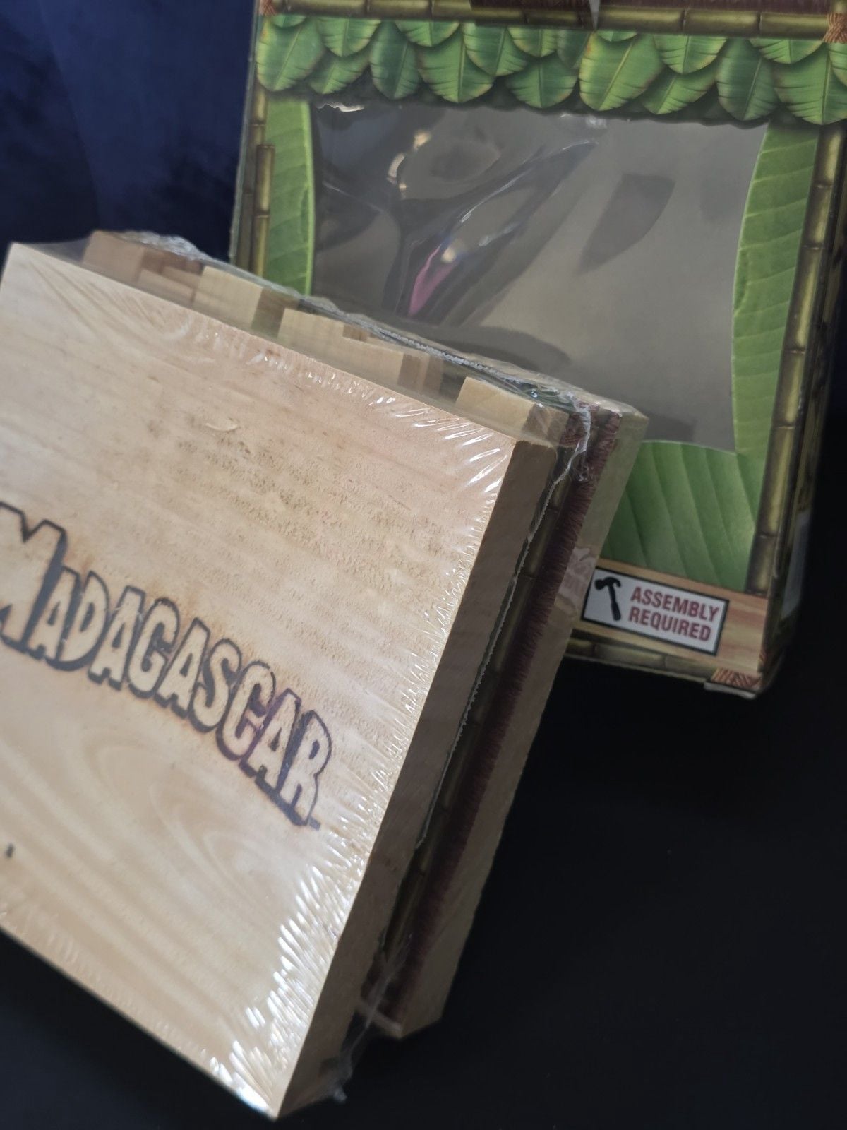 Madagascar The Movie Build Your Own Crate Kit 5