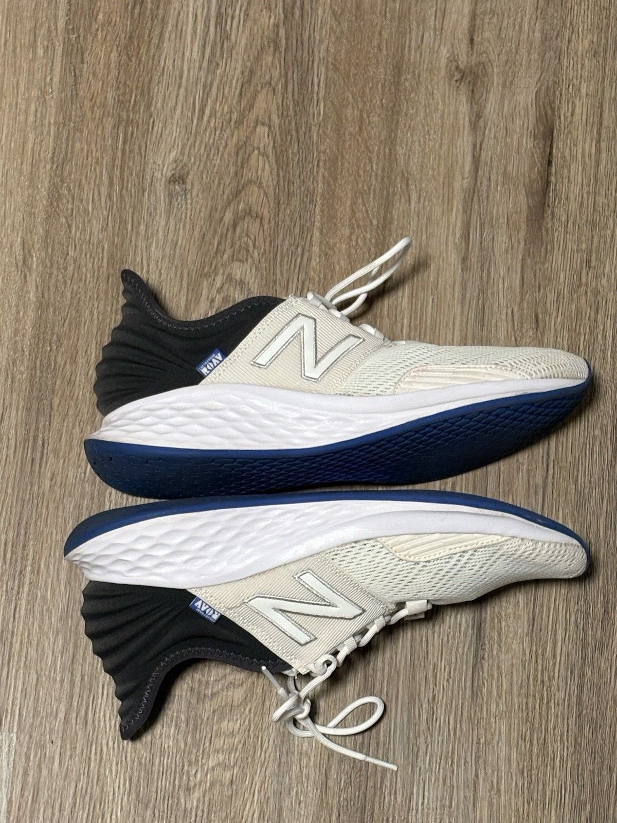 New Balance Fresh Foam Roav White Navy Gum Men's Running Shoes Size 11 7