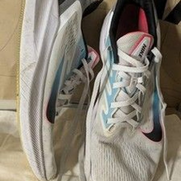 Nike Zoom Winflo 11Shoes Women's Size 7.5 White Teal Running Athletic CJ0302-102