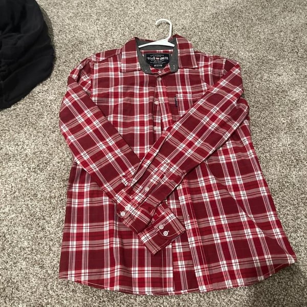 Red ecko unlimited plaid button up shirt #plaidshirt#eckounltd#eckounlimited#flannel