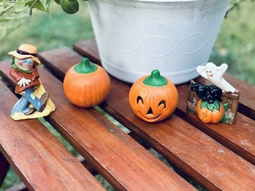 Vintage Halloween Kitschy Hand Painted Ceramic Figurines Spooky Season Set Of 4 1