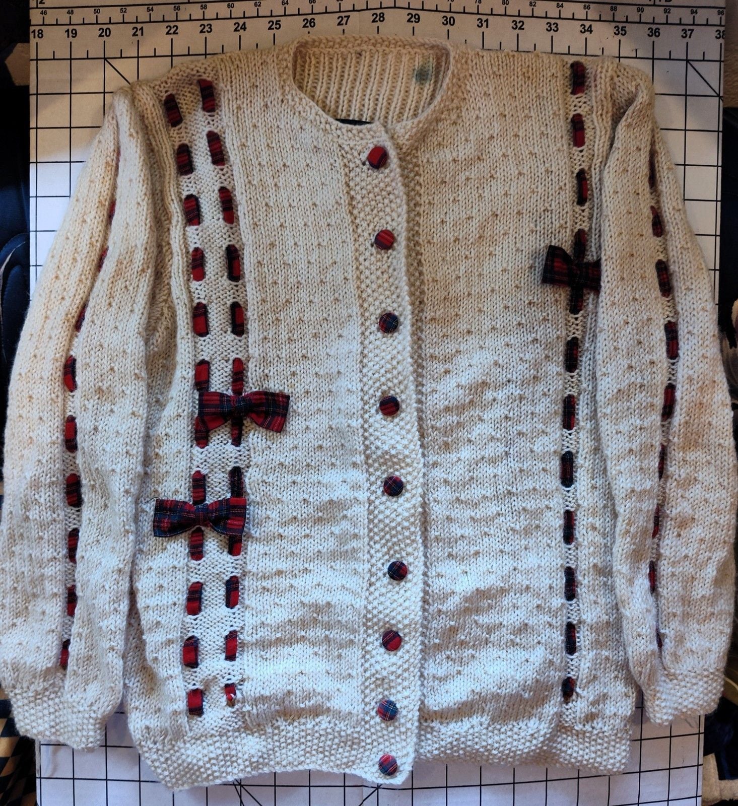 Vintage 100% Pure New Wool Girls Sweater from The Scotch House Scotland Sz 10 3