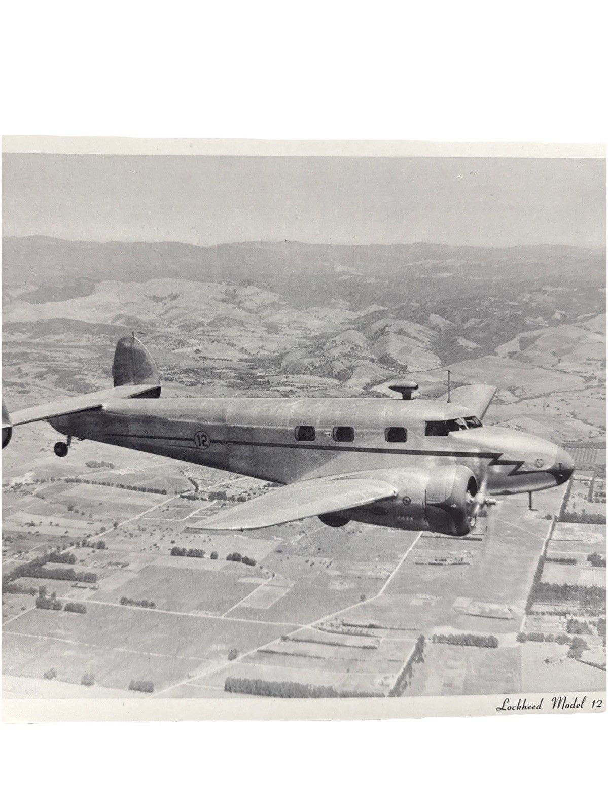 Set of 6 Vintage Lockheed Leadership Aircraft Corp Photographs Portfolio Folder 15