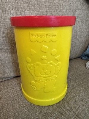 Fisher-Price Vintage 1977 Yellow Shape Sorter Bucket w/ Lid & Blocks 1