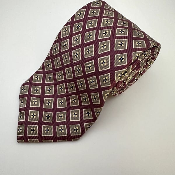 Land’s End Men’s Silk Tie Burgundy with Navy & Gold Geometric Diamond Pattern