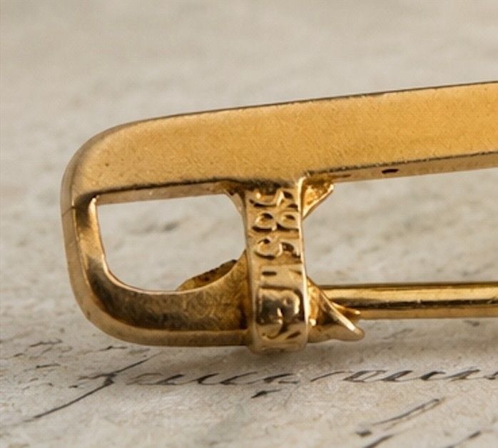 Antique 14K Gold & Sapphire Cabochon Bar Brooch | Edwardian c.1900–1920 3