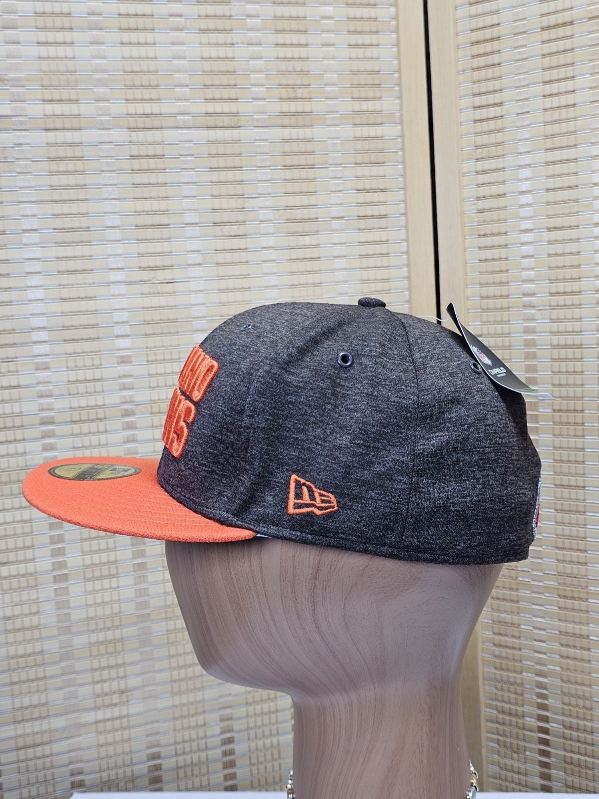 New Era Cleveland Browns NFL 59FIFTY Fitted Hat Gray Orange Size 7 1/4 4
