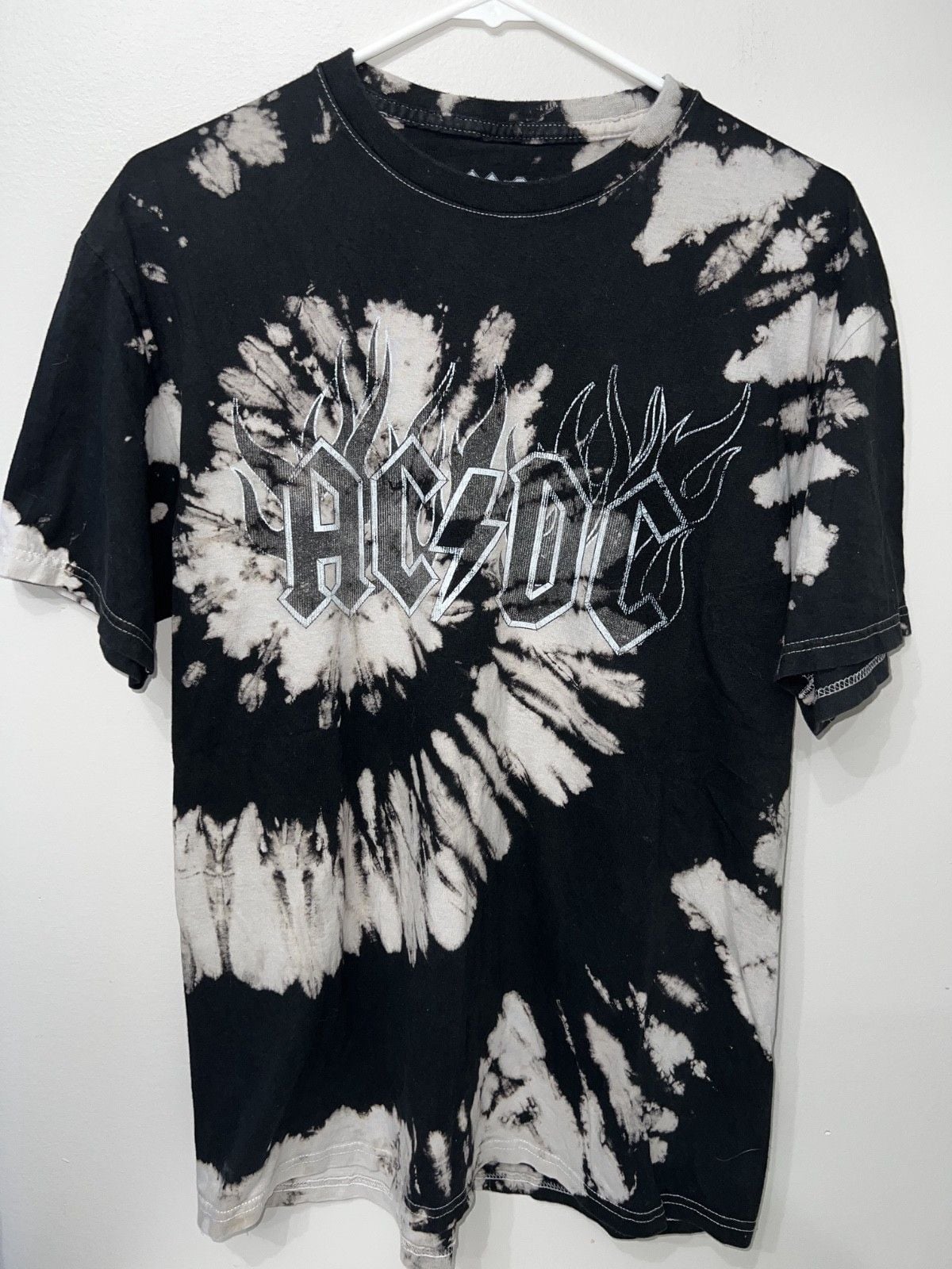 AC/DC Band T-Shirt Size L Black Off-White Tie Dye Bleach Swirl Flame Logo 2