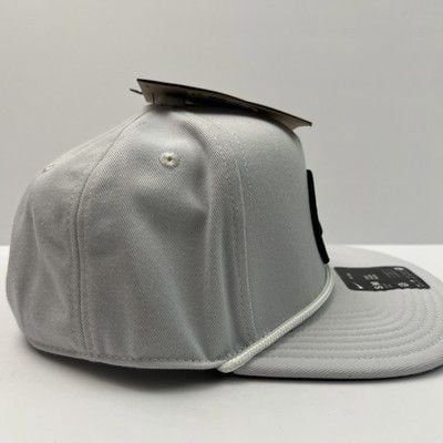 Nike Pro Cap Hat Adult S/M Flat Bill Snapback #HF7482-025 White Dri Fit Training 5