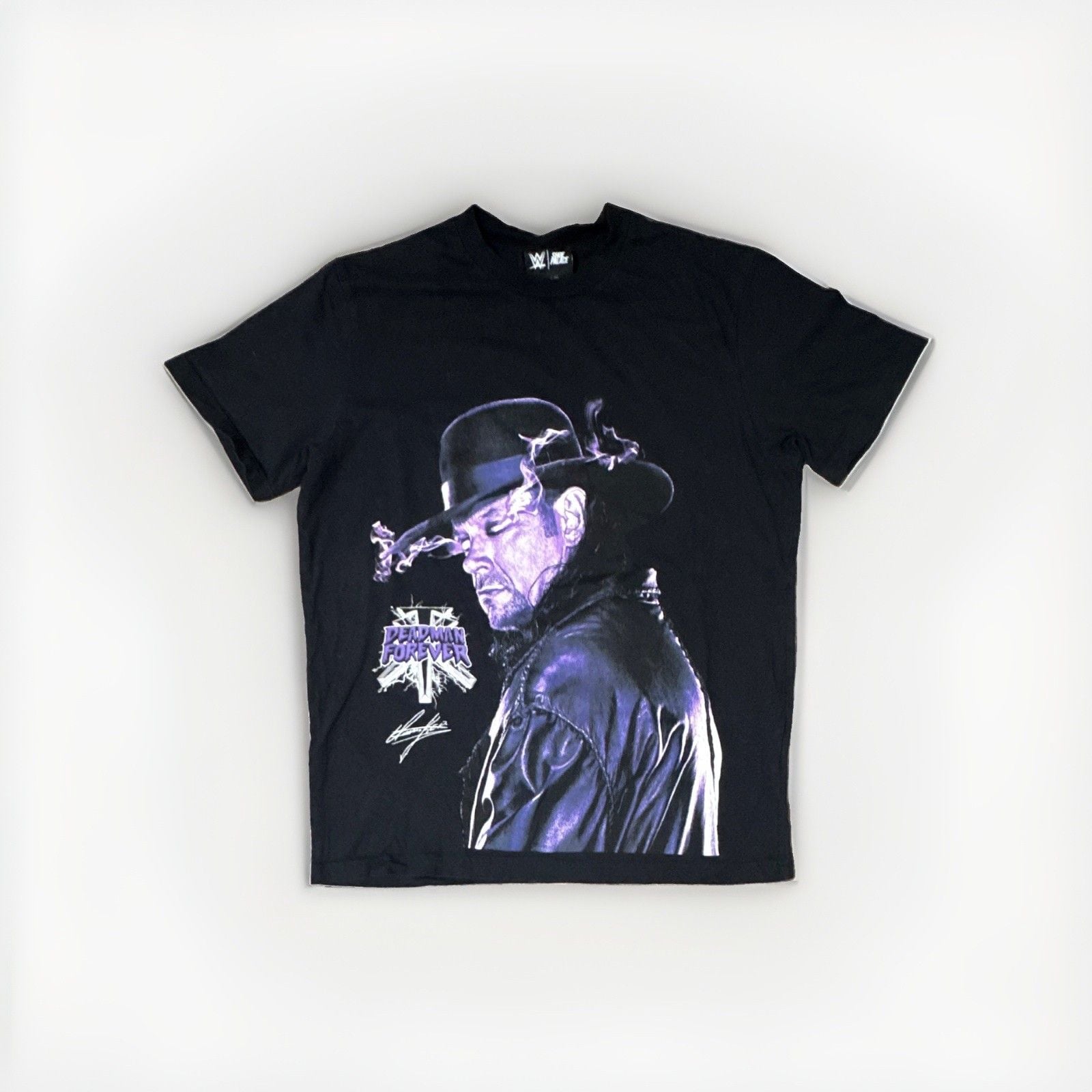 WWE Undertaker Men's T-Shirt Size Medium Black Short Sleeve Crew Neck 2