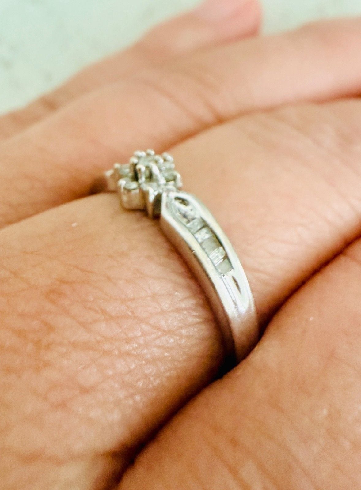 10K White Gold .24ct Diamond Cluster Baguette Ring Size 6.75 Genuine 4