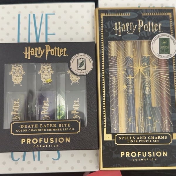Harry Potter Profusion Dark Arts Makeup and Stationery Gift Set New
