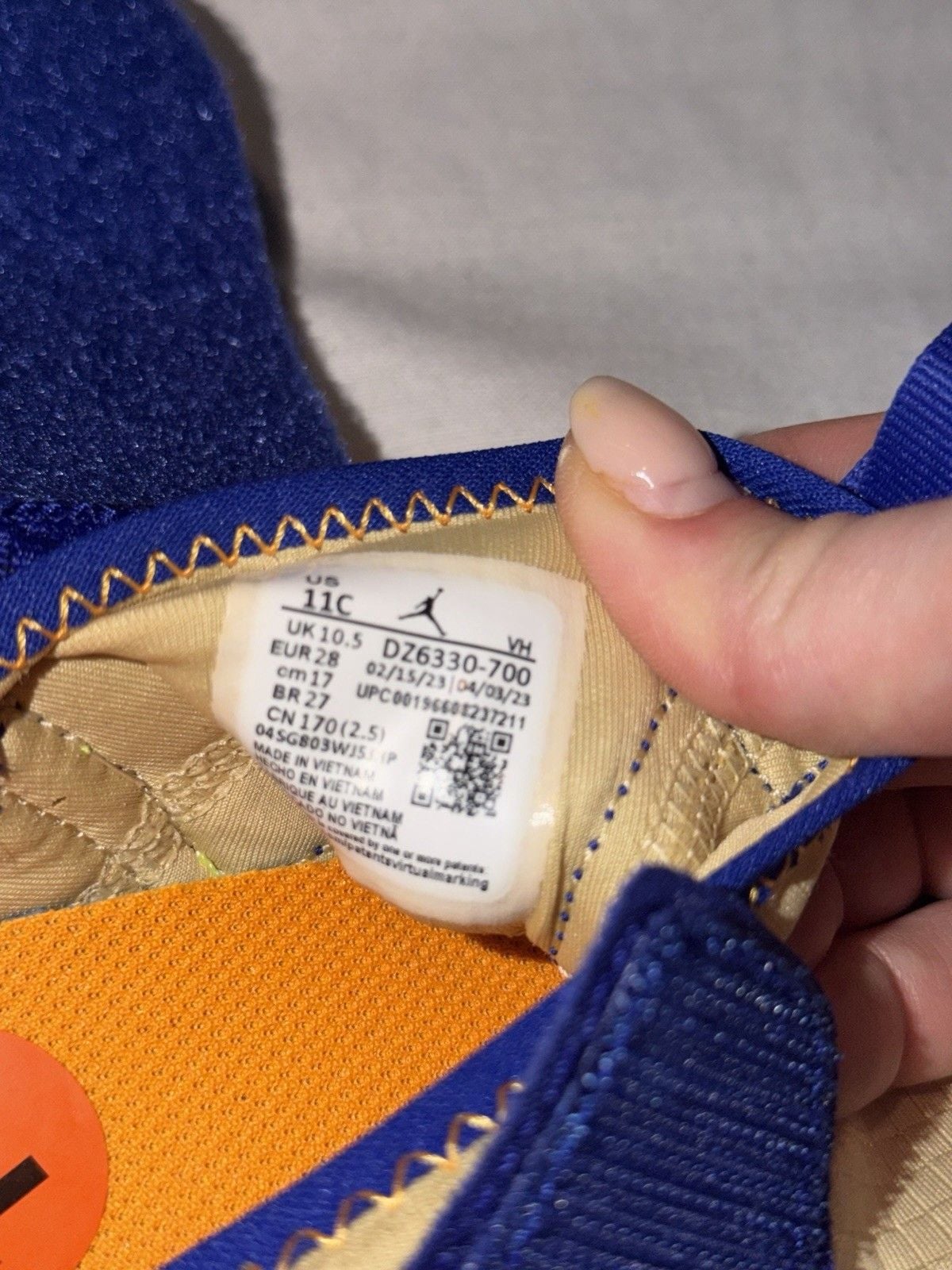 Jordan 23/7 "Team Gold / Radiant Blue" 11C Kids DZ6330-700 6