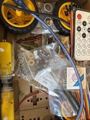 Robot Smart Car DIY Kit - 4WD Programmable Robot - Educational Toy 6