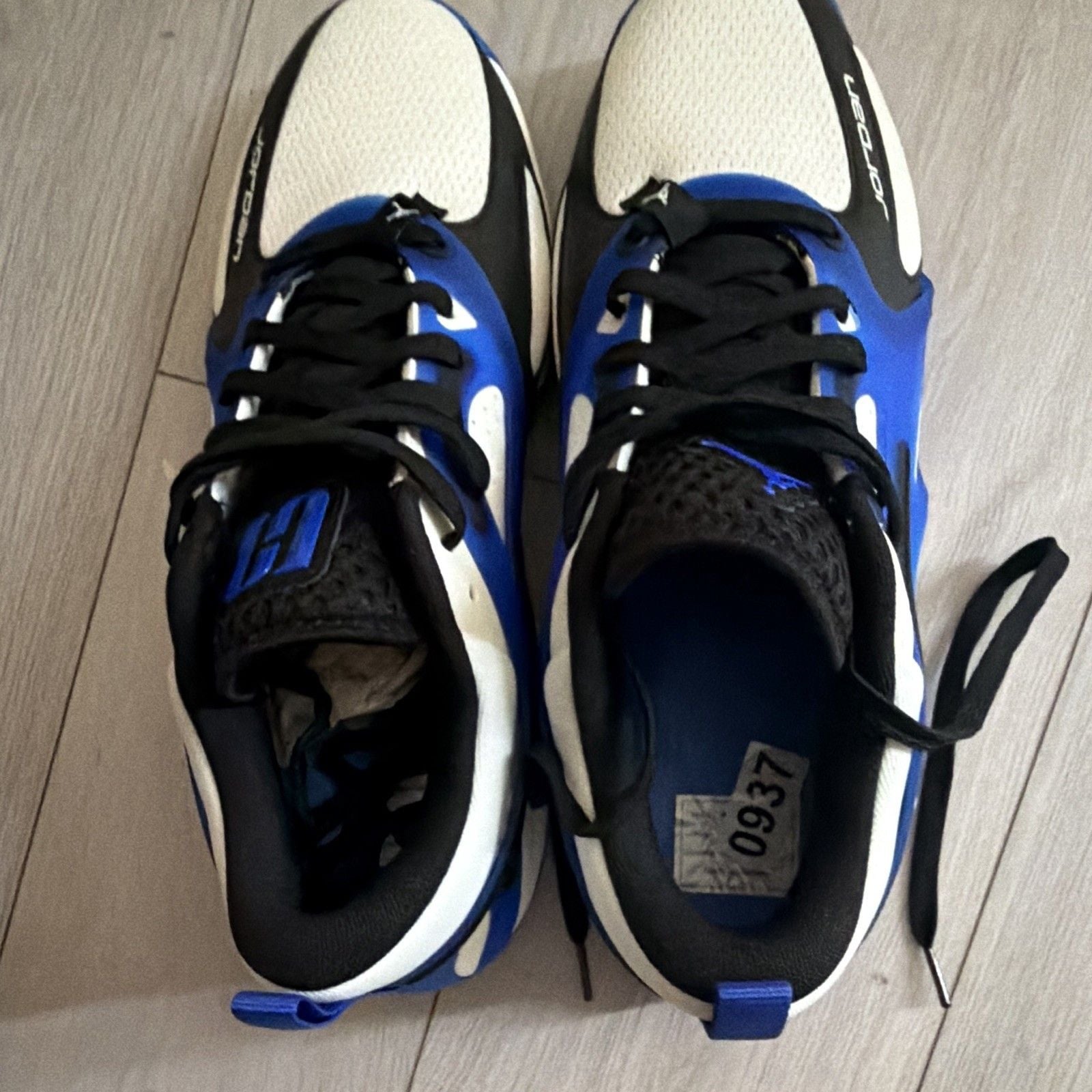 Jordan Men's Low Top Lace-Up Colorblock Sneakers Blue/Black/White US 12 6