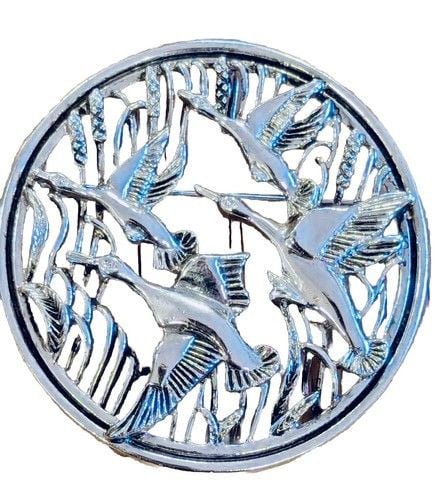 Vintage 1967 Saran Coventry “Birds In Flight” Convertible Brooch/Pendant Silver 3