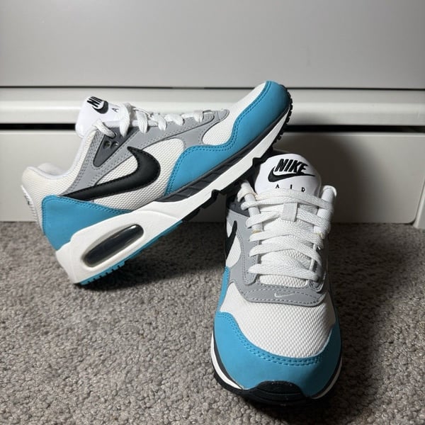 Nike Air Low Top Lace-Up Mesh Colorblock Sneaker CD5448-125 2020