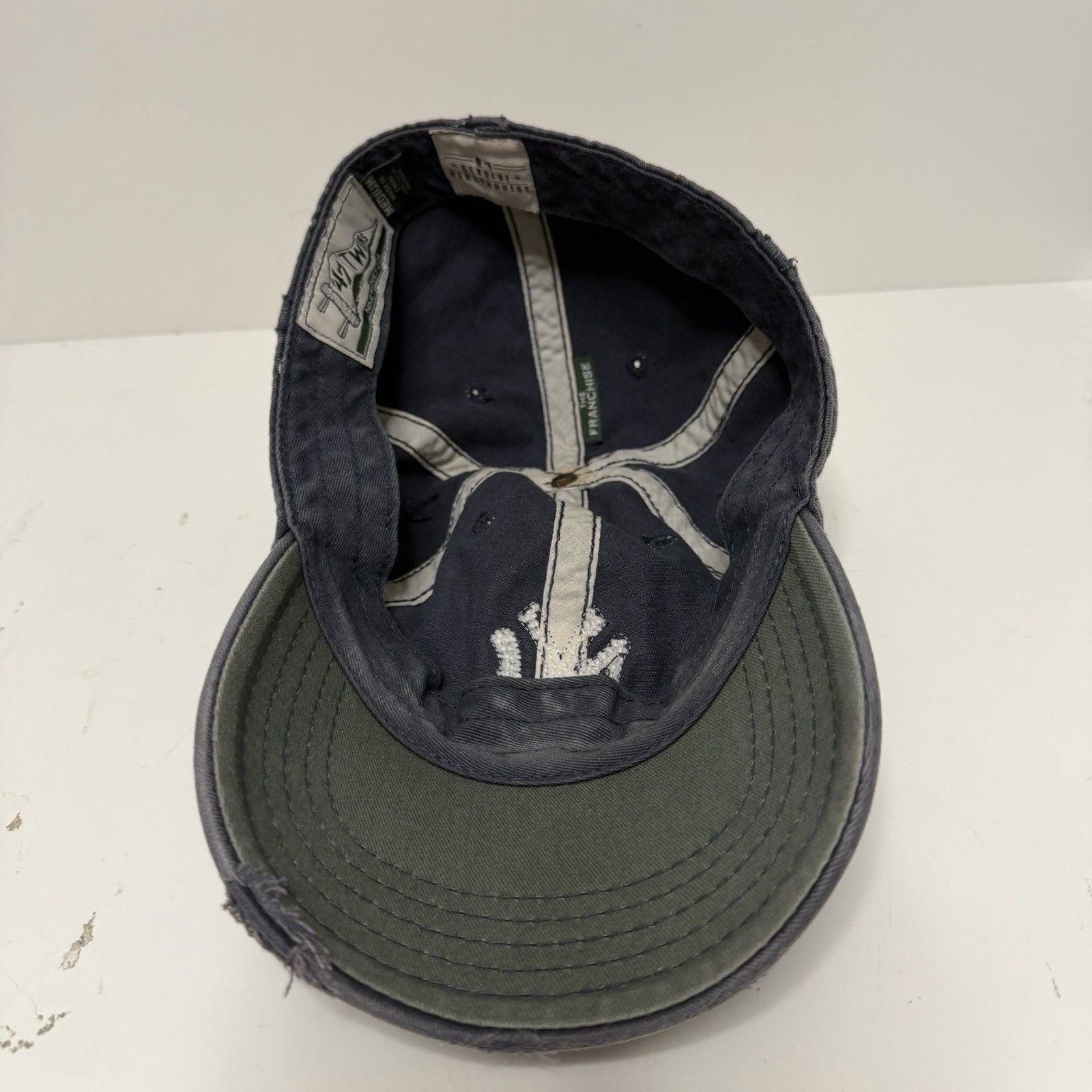 New York Yankees Hat Fitted Med 47 Brand Franchise Blue MLB Baseball Distressed 6