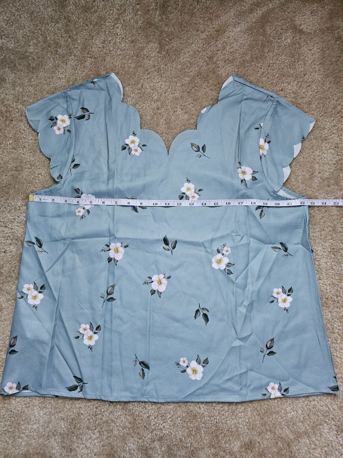SHEIN Curve 1XL Blue Floral Blouse Scalloped V Neck Cap Sleeve Plus Size 9