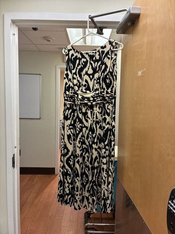 Perceptions New York Black and Beige Ikat Print Ruched Waist Maxi Dress Size L 2