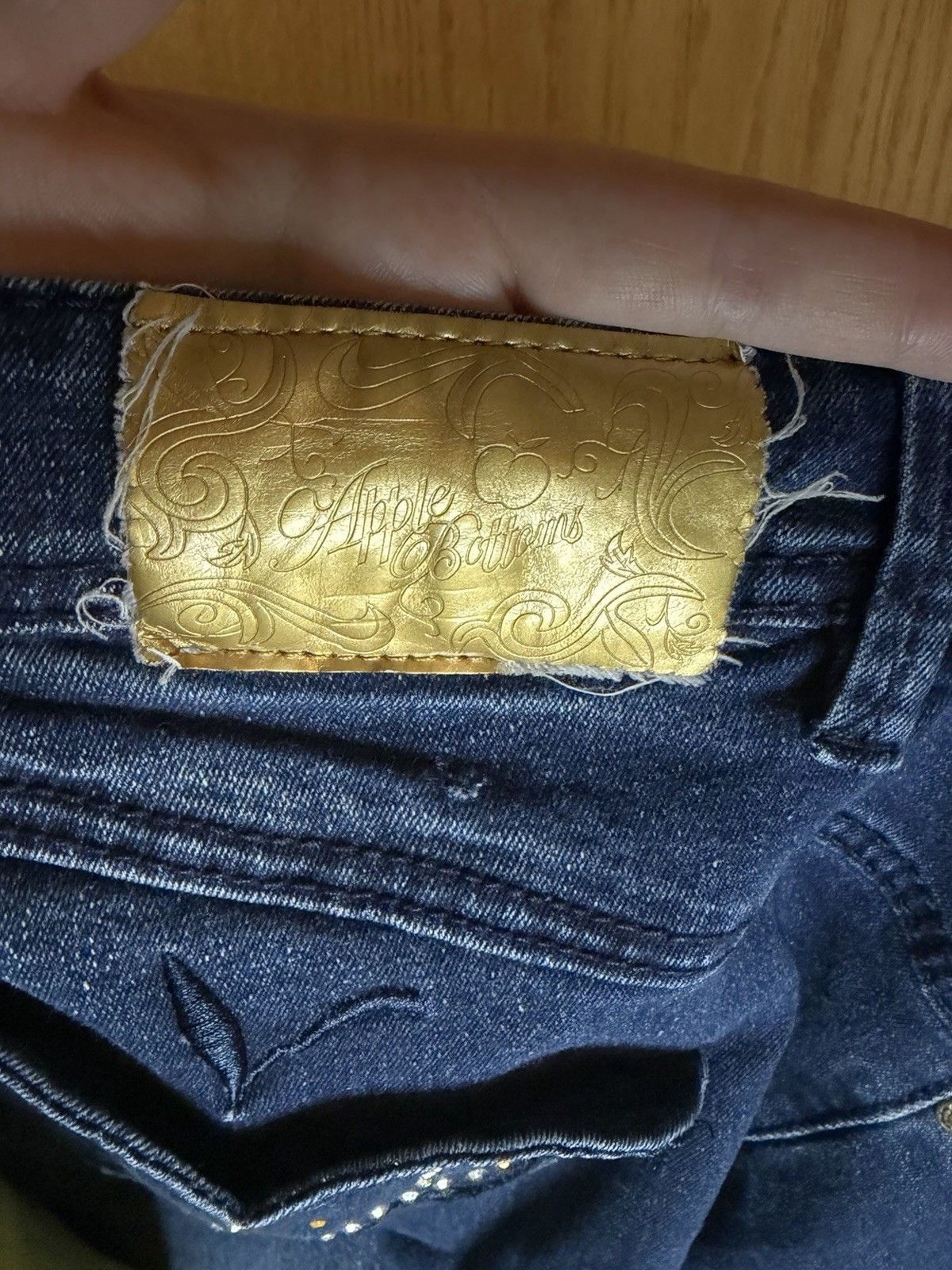 Apple Bottoms Women's Blue Denim Bermuda Shorts 26 Studded Logo Cuffed  7