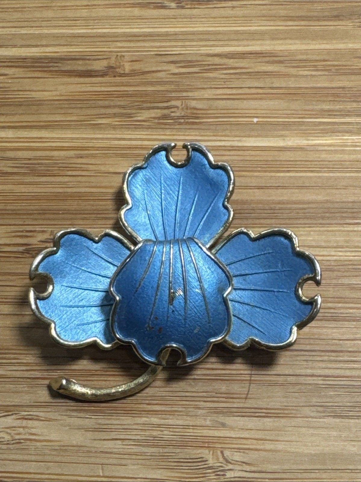 Vintage Satin Blue Enamel Flower Brooch Pin Gold Tone Floral Stem 2
