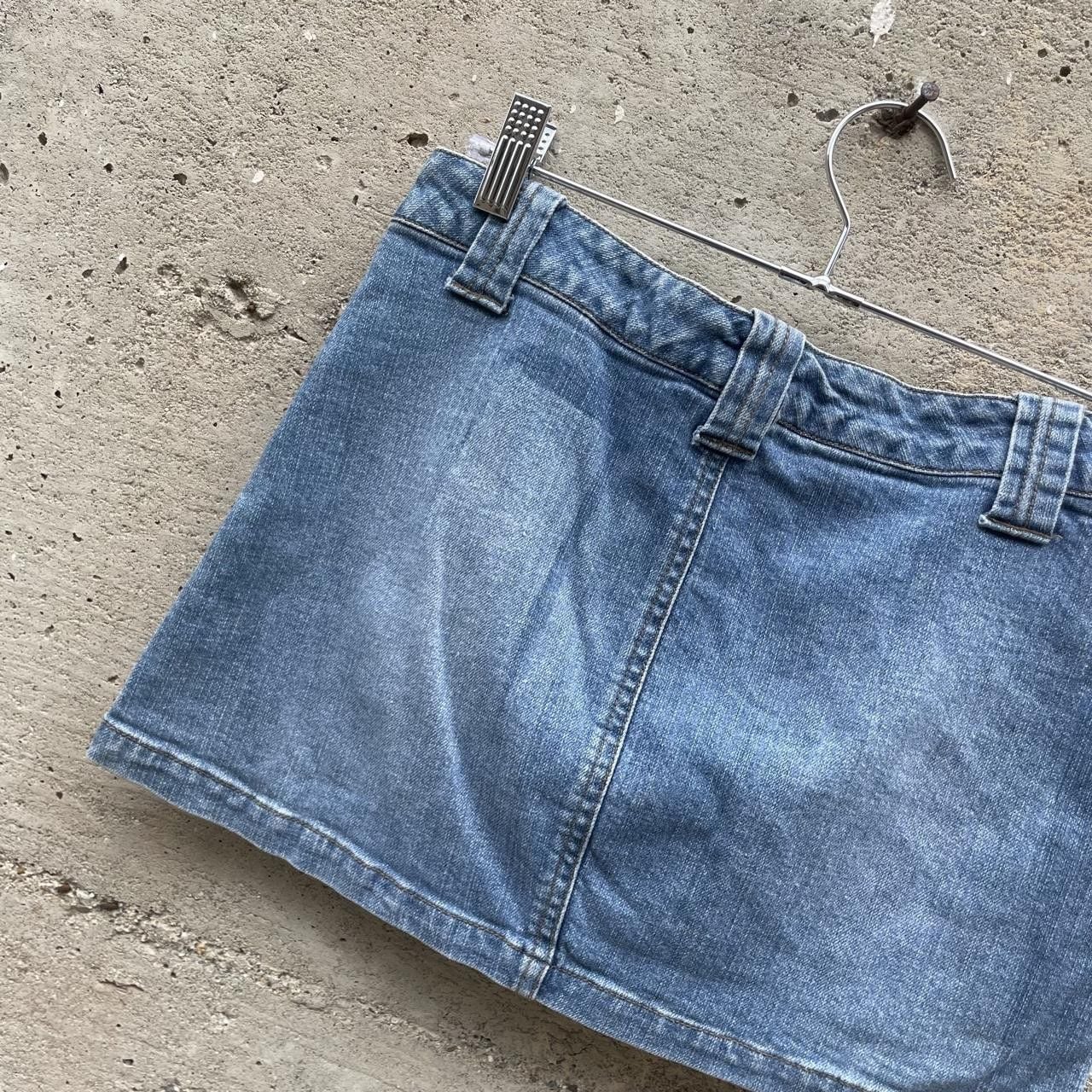 2000s denim mini skirt 4