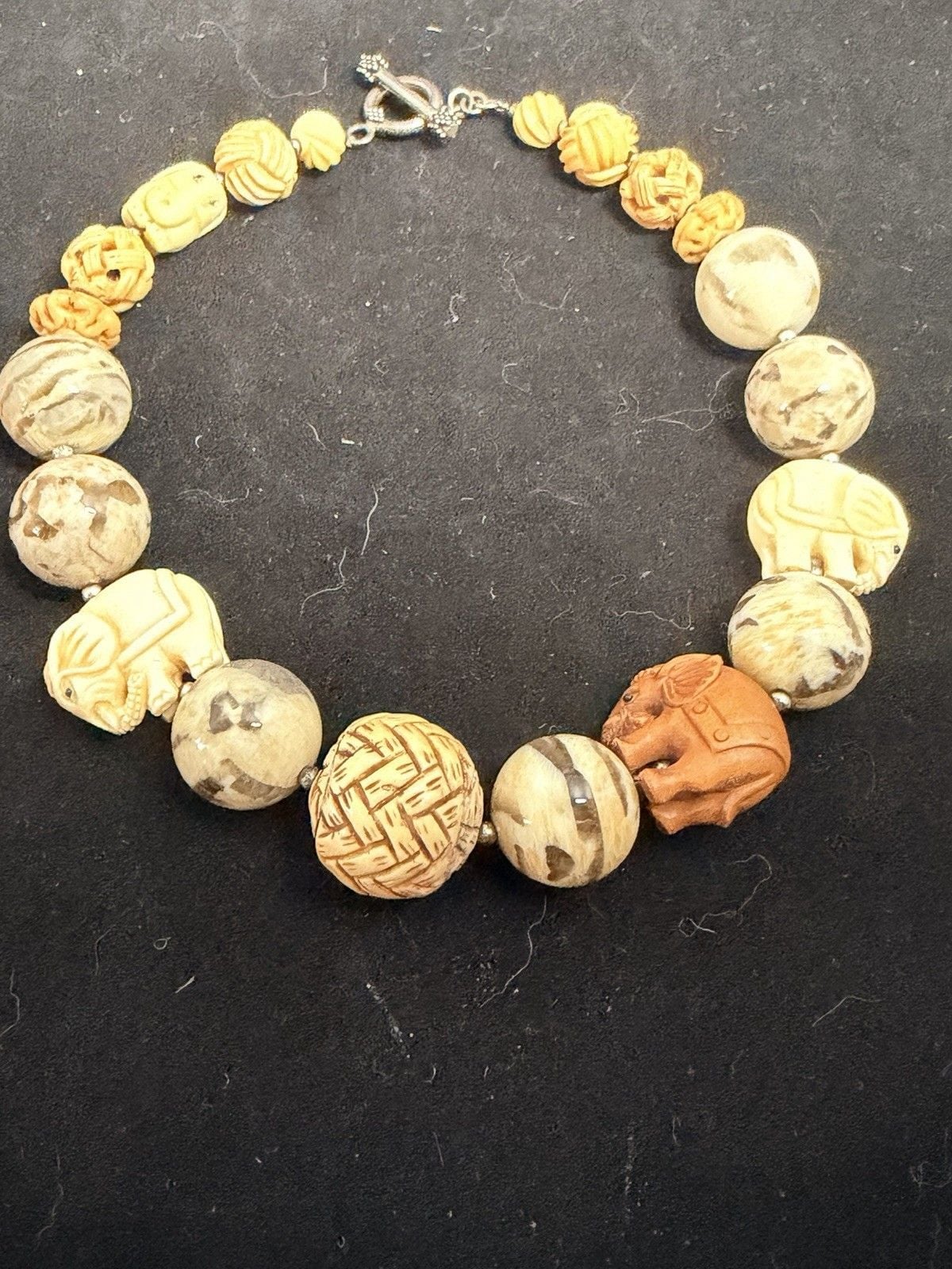 Vtg Chunky Artisan Bobe Carved Elephant & Fossil Stone Statement Necklace -Boho 12