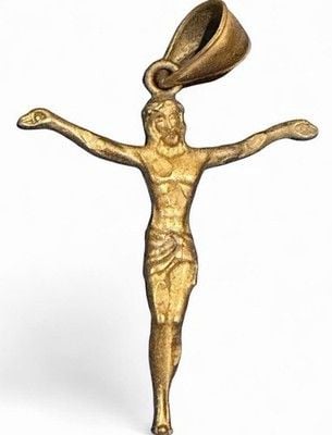 Vintage Solid 14K Gold Christ The Redeemer Style Jesus Pendant 9.5 Grams Estate 8