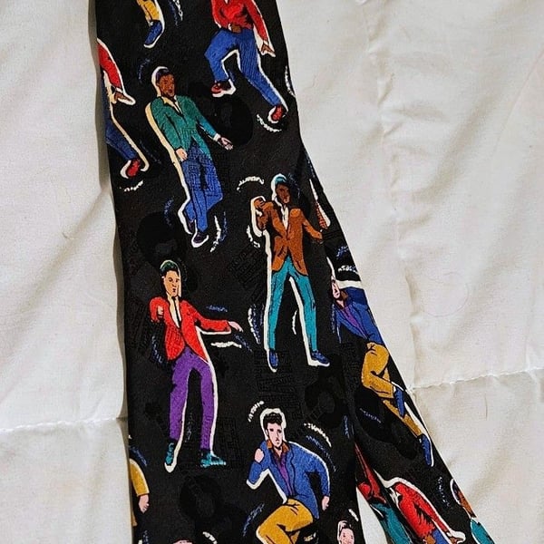 Elvis Presley Collection Neck Tie All Shook Up Licensed Novelty Rock N Roll Silk