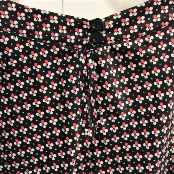 Forever Black Red White Floral Print Keyhole Neck Tie Back Satin Top Size S 5