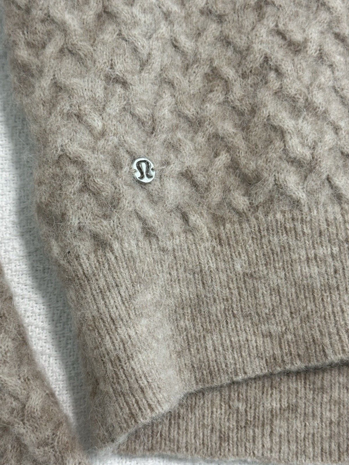 Lululemon Beige Cable-Knit Pullover Alpaca Hair Nylon Women's Size XS 10