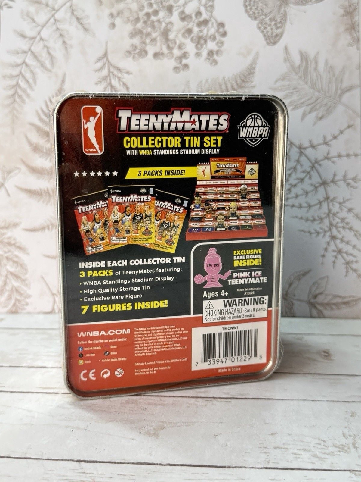 Party Animal WNBA Collector Tin Set Arena Display Exclusive Pink Ice TeenyMate 4