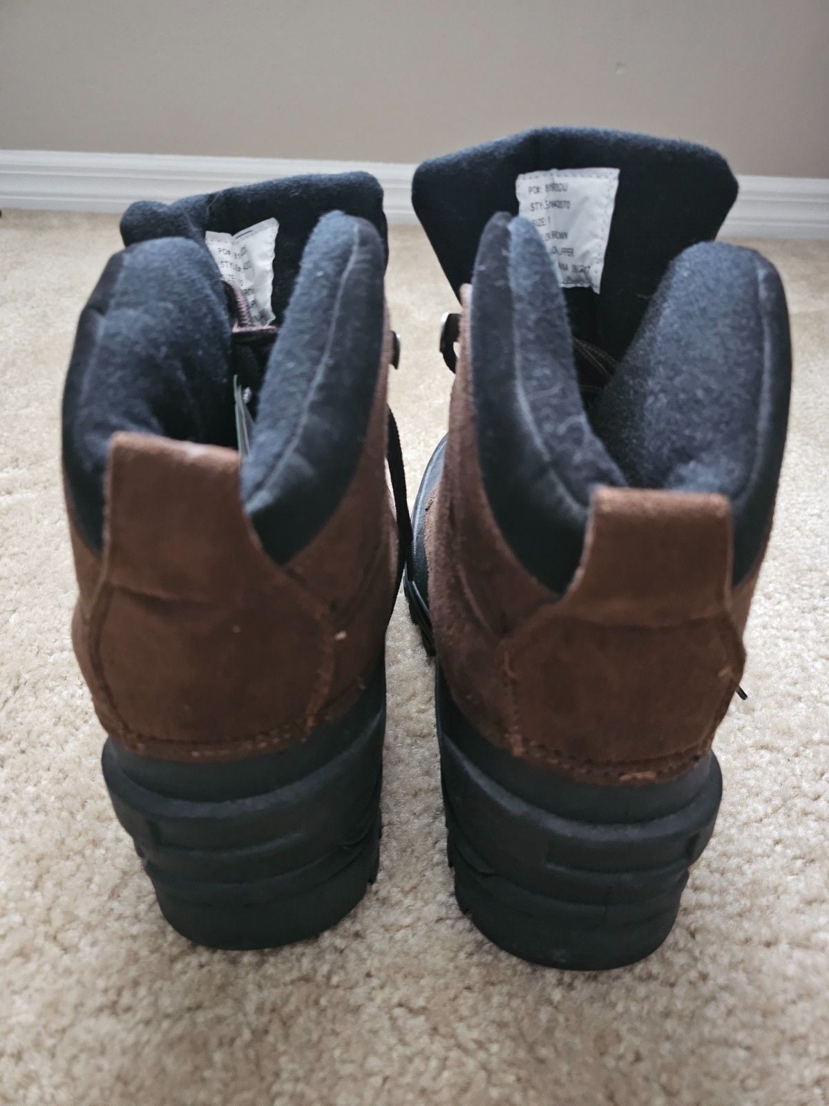 Itasca Men's Brown Hiking Boots Size 10 Lace Up Lug Sole 642070 NWT 5