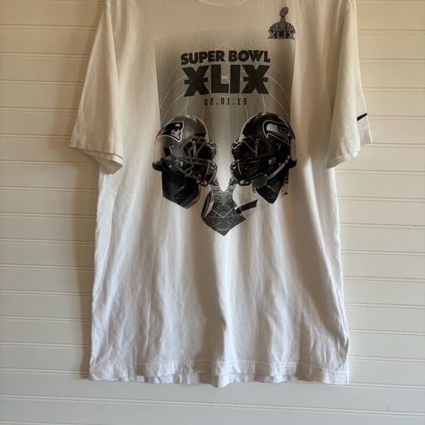 NIKE NFL New England Patriots Super Bowl 49 XLIX Champions TshirtMens XXL