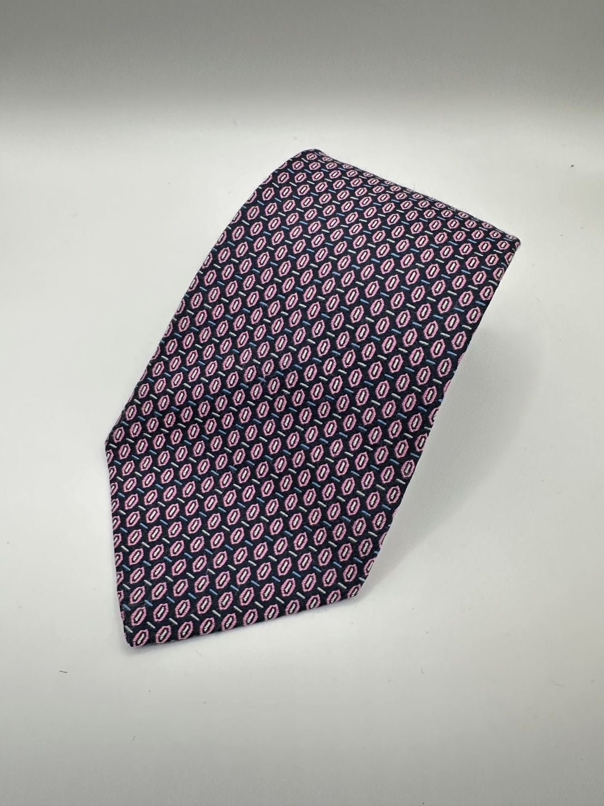 Robert Talbott “Best of Class” Navy & Pink Geometric Silk Tie – Handsewn – USA 2
