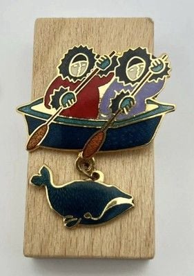 Vintage Artique Barbara Lavallee Cloisonne Enamel Alaskan Inuit In Kayak Brooch 5