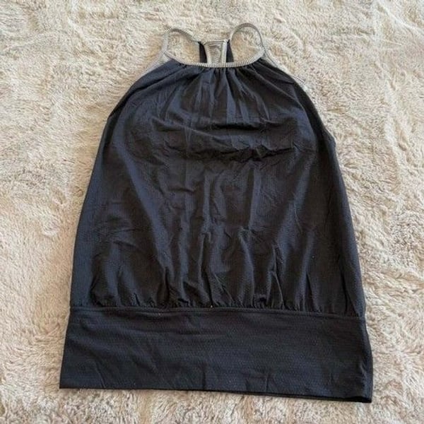 Lululemon Black Racerback Athletic Tank Top built in Bra Gym Outdoor Gorpcore Size S