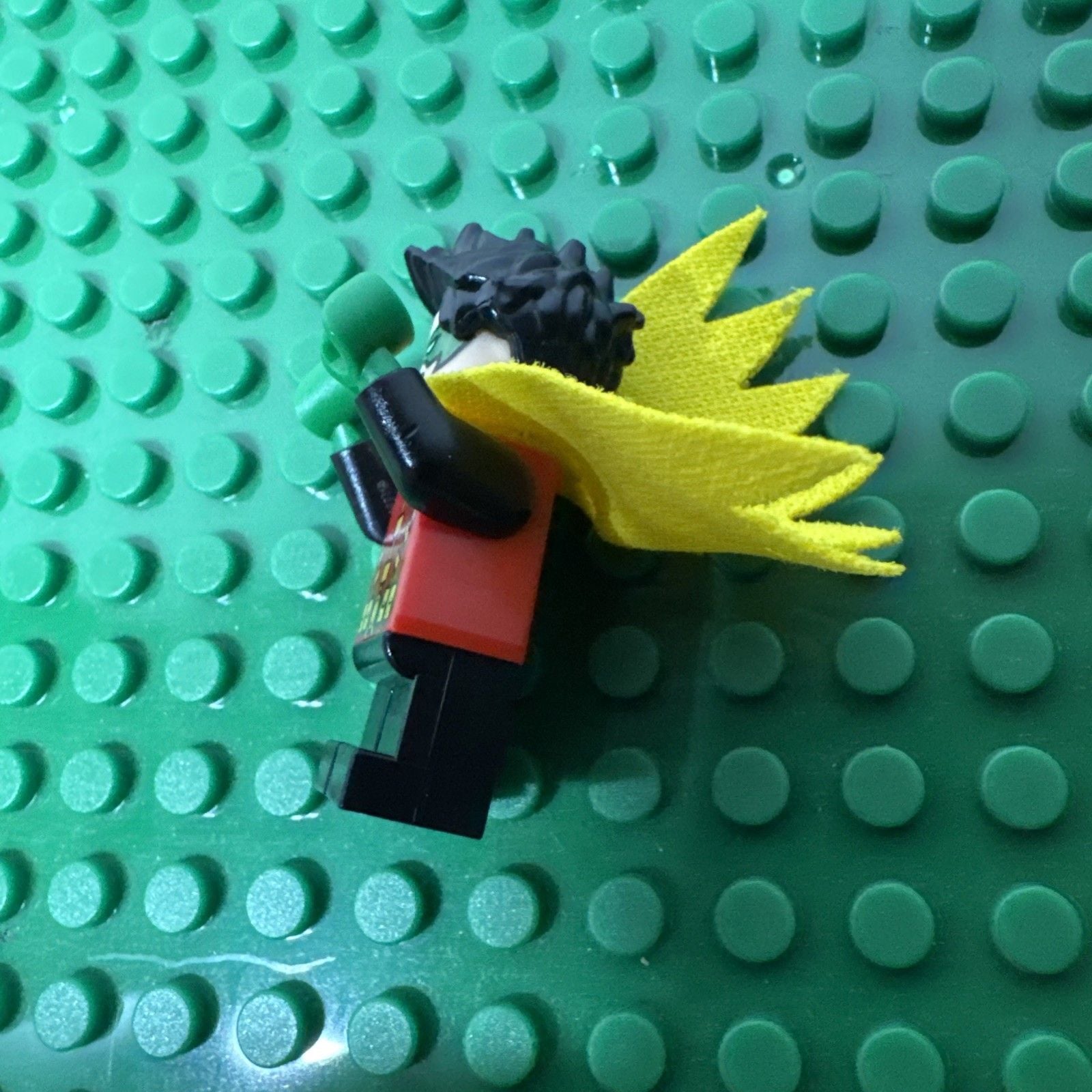 Lego DC Super Heroes Minifigure Robin Green Mask Batman 4