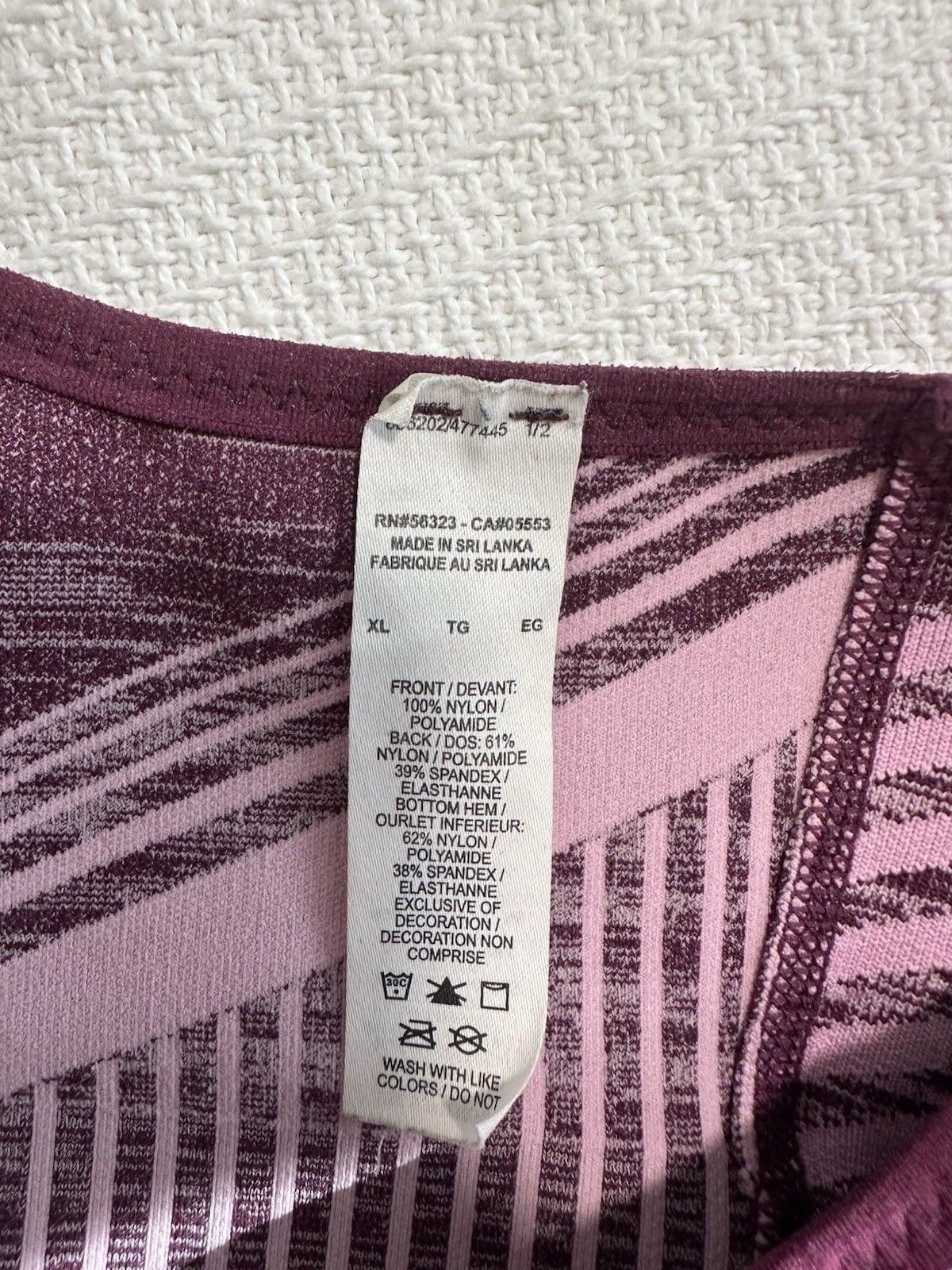 Nike Sports Bra Pink Purple Seamless Medium Support Size XL 4