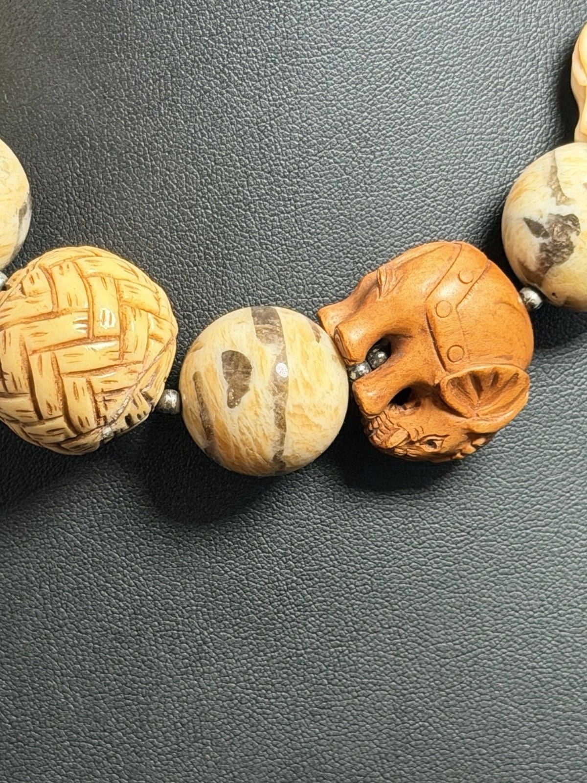 Vtg Chunky Artisan Bobe Carved Elephant & Fossil Stone Statement Necklace -Boho 3