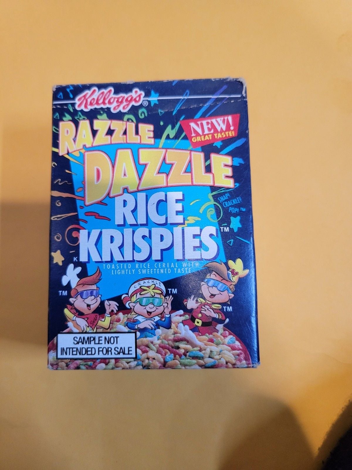 Kellogg's Razzle Dazzle Rice Crispies Cereal Box 1998 Original Seal NOT OPEN! 17