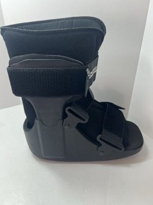 New Small United Ortho Short Air Cam Walking Boot Fractures Foot Ankle Brace 12