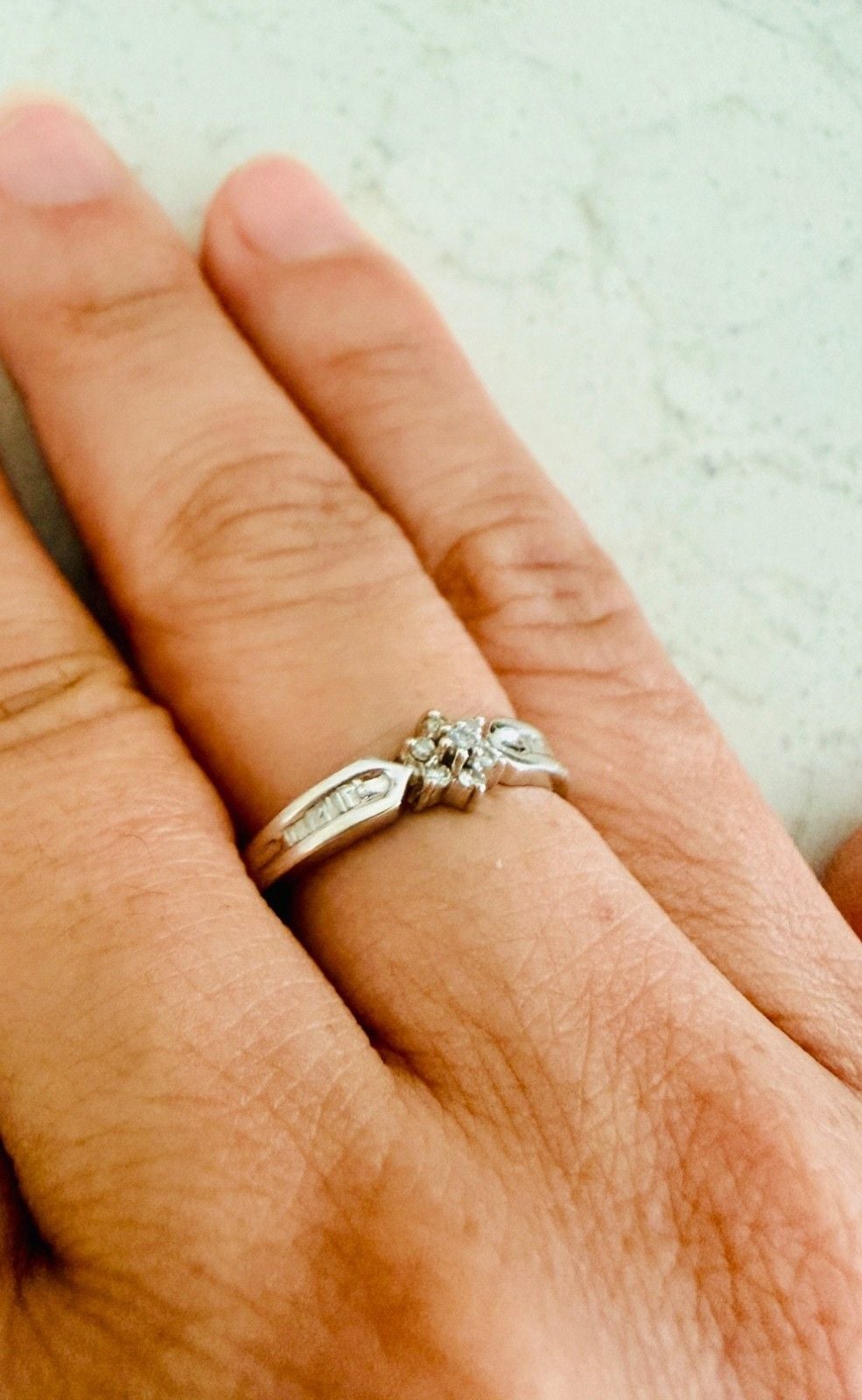 10K White Gold .24ct Diamond Cluster Baguette Ring Size 6.75 Genuine 3