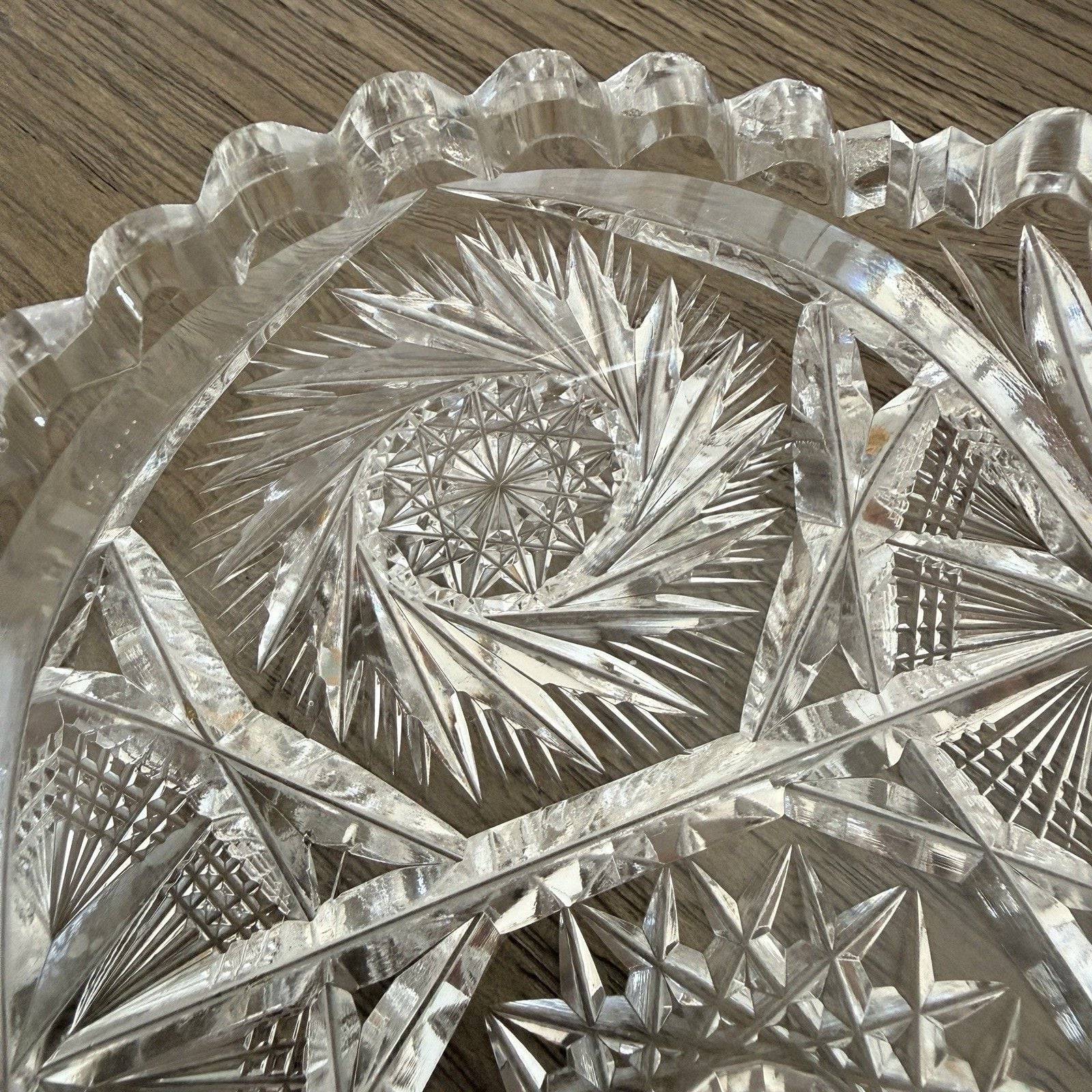 Vintage American Brilliant Cut Glass Bowl Pinwheel Hobstar Fan Sawtooth Rim 6” 8