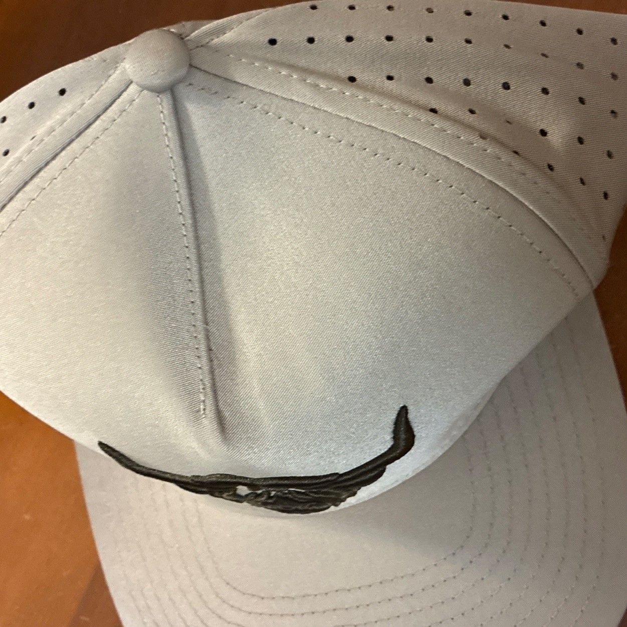 Waggle Golf Men's Snapback Hat with Longhorn Bull Logo new adjustable 3