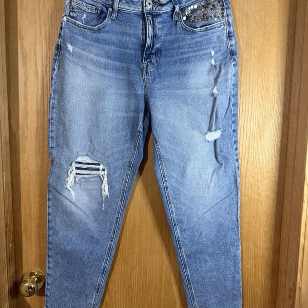 edgely Women’s High Rise 90s Taper Blue Studded Distressed Jeans Size 14